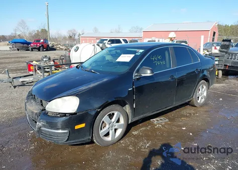 2007 Volkswagen Jetta Wolfsburg Edition from USA, damaged, VIN 3VWEF71K27M089569